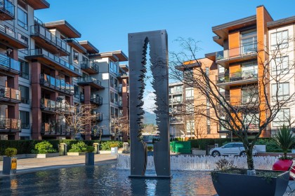 Photo 2 at 201 - 719 W 3rd Street, Harbourside, North Vancouver
