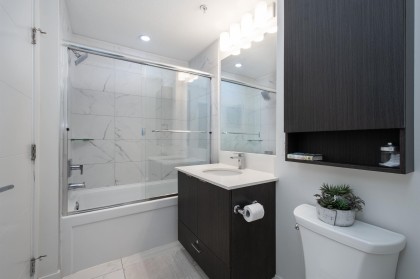 Photo 14 at 201 - 719 W 3rd Street, Harbourside, North Vancouver