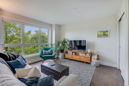 Photo 5 at 301 - 3028 Arbutus Street, Kitsilano, Vancouver West