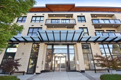 Photo 4 at 301 - 3028 Arbutus Street, Kitsilano, Vancouver West