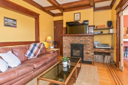 Photo 5 at 3422 - - 3424 W 2nd Avenue, Kitsilano, Vancouver West
