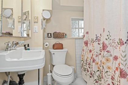 Photo 33 at 3422 - - 3424 W 2nd Avenue, Kitsilano, Vancouver West