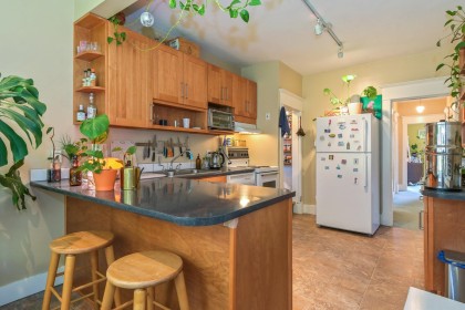 Photo 18 at 3422 - - 3424 W 2nd Avenue, Kitsilano, Vancouver West