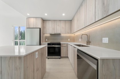 Photo 1 at 404 - 3594 Malsum Drive, Roche Point, North Vancouver