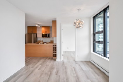 Photo 15 at 1601 - 928 Homer Street, Yaletown, Vancouver West