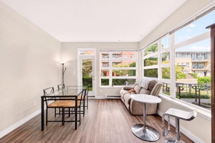 Photo 13 at 109 - 5692 Kings Road, University VW, Vancouver West