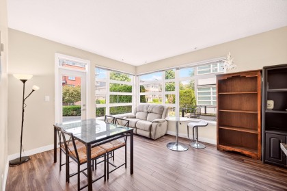 Photo 12 at 109 - 5692 Kings Road, University VW, Vancouver West