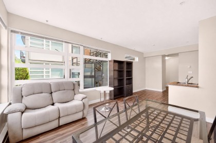 Photo 10 at 109 - 5692 Kings Road, University VW, Vancouver West