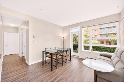 Photo 8 at 109 - 5692 Kings Road, University VW, Vancouver West
