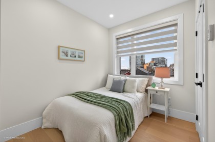 Photo 17 at 1554 W 66th Avenue, S.W. Marine, Vancouver West