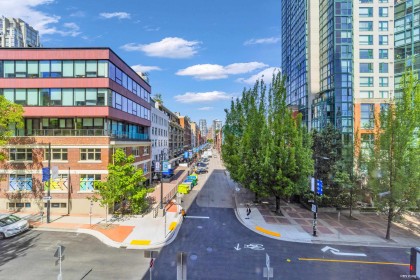 Photo 23 at 507 - 388 Drake Street, Yaletown, Vancouver West