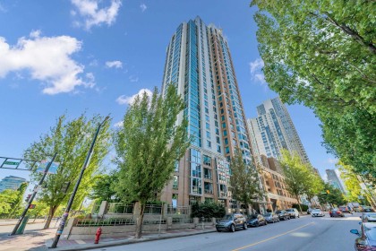 Photo 1 at 507 - 388 Drake Street, Yaletown, Vancouver West