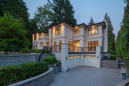 Photo 33 at 920 3rd Street, Cedardale, West Vancouver