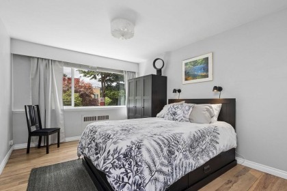 Photo 11 at 207 - 2494 Cornwall Avenue, Kitsilano, Vancouver West