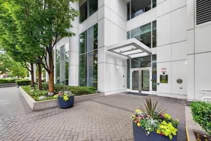 Photo 3 at 1505 - 193 Aquarius Mews, Yaletown, Vancouver West