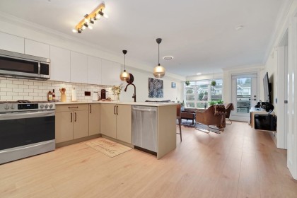 Photo 13 at 303 - 857 W 15th Street, Mosquito Creek, North Vancouver