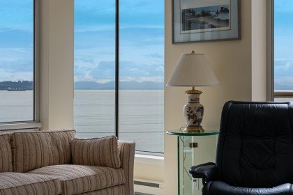 Photo 9 at 4 - 2243 Bellevue Avenue, Dundarave, West Vancouver