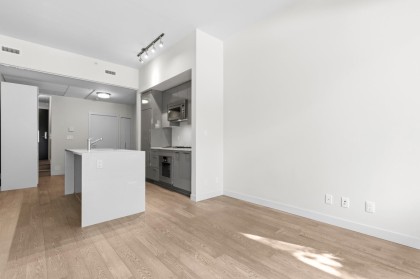 Photo 6 at 104 - 4488 Cambie Street, Cambie, Vancouver West