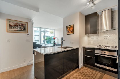 Photo 3 at 502 - 1283 Howe Street, Downtown VW, Vancouver West