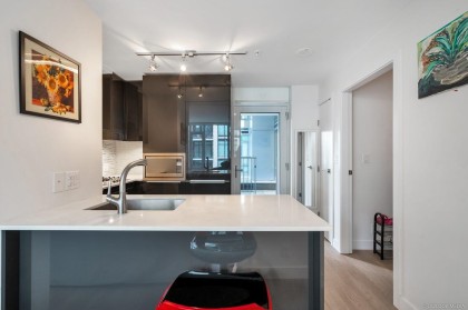 Photo 4 at 502 - 1283 Howe Street, Downtown VW, Vancouver West