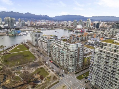 Photo 36 at 1009 - 181 W 1st Avenue, False Creek, Vancouver West