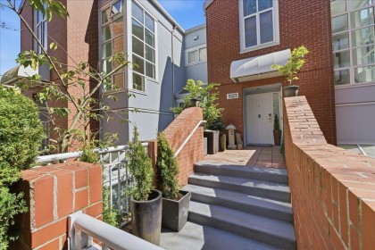 Photo 30 at 1523 Mariner Walk, False Creek, Vancouver West