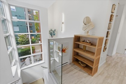 Photo 15 at 1523 Mariner Walk, False Creek, Vancouver West