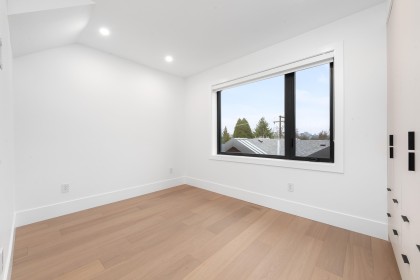 Photo 13 at 1 - 275 W 17th Avenue, Cambie, Vancouver West