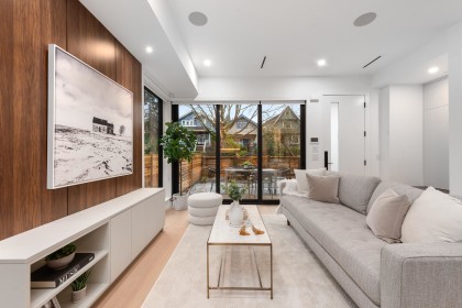 Photo 9 at 1 - 275 W 17th Avenue, Cambie, Vancouver West
