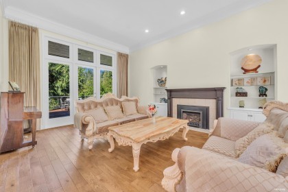 Photo 5 at 4941 Water Lane, Olde Caulfeild, West Vancouver