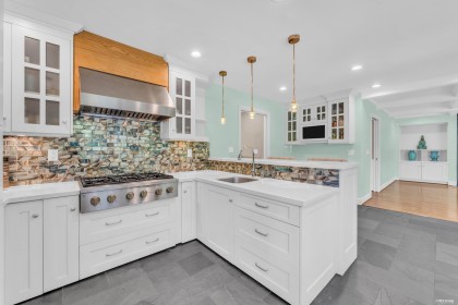 Photo 14 at 4941 Water Lane, Olde Caulfeild, West Vancouver