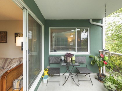 Photo 11 at 508 - 1508 Mariner Walk, False Creek, Vancouver West