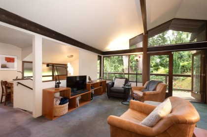 Photo 12 at 5335 Marine Drive, Caulfeild, West Vancouver