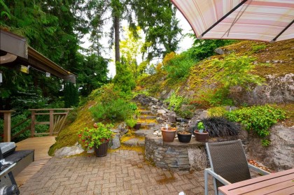Photo 22 at 5335 Marine Drive, Caulfeild, West Vancouver