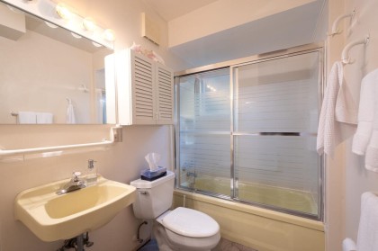 Photo 32 at 5335 Marine Drive, Caulfeild, West Vancouver
