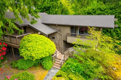 Photo 1 at 5335 Marine Drive, Caulfeild, West Vancouver