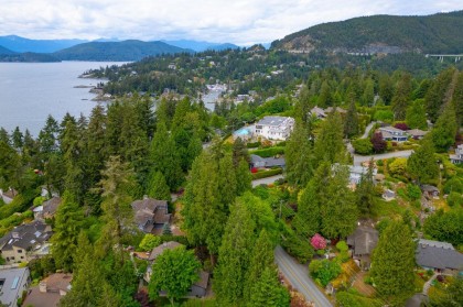 Photo 40 at 5335 Marine Drive, Caulfeild, West Vancouver