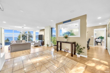 Photo 5 at 4673 Woodburn Road, Cypress Park Estates, West Vancouver