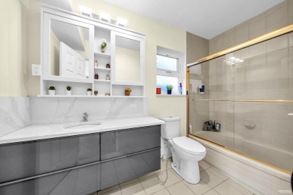 Photo 20 at 4673 Woodburn Road, Cypress Park Estates, West Vancouver