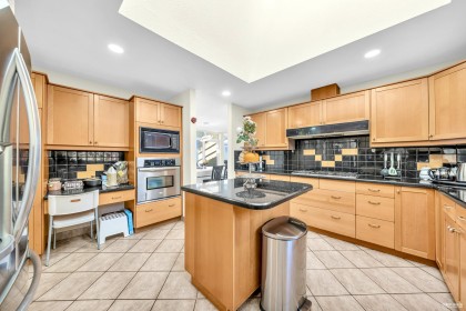 Photo 11 at 4673 Woodburn Road, Cypress Park Estates, West Vancouver