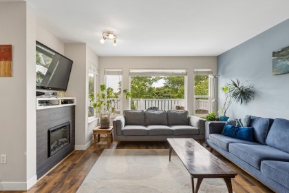 Photo 2 at 7 - 240 E Keith Road, Central Lonsdale, North Vancouver