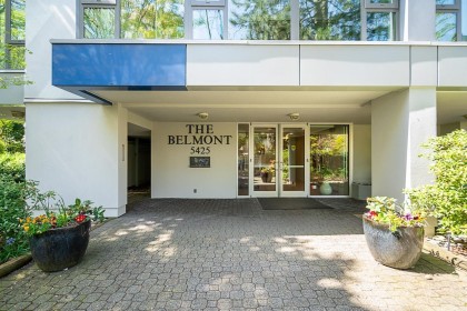Photo 8 at 403 - 5425 Yew Street, Kerrisdale, Vancouver West