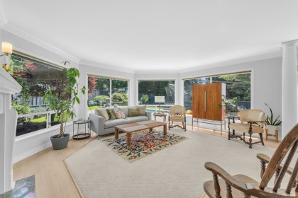 Photo 7 at 111 Sandringham Crescent, Upper Lonsdale, North Vancouver