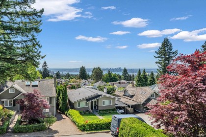 Photo 24 at 111 Sandringham Crescent, Upper Lonsdale, North Vancouver