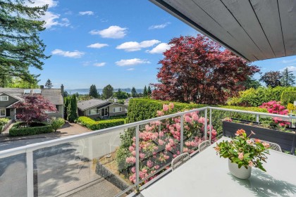 Photo 19 at 111 Sandringham Crescent, Upper Lonsdale, North Vancouver