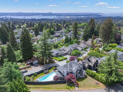 Photo 39 at 111 Sandringham Crescent, Upper Lonsdale, North Vancouver
