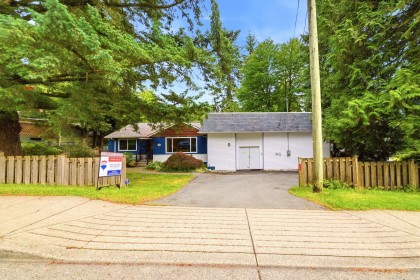 Photo 5 at 1611 Lynn Valley Road, Lynn Valley, North Vancouver