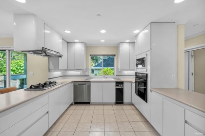 Photo 13 at 3091 W 38th Avenue, Kerrisdale, Vancouver West