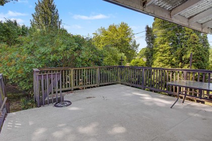 Photo 6 at 2812 W 33rd Avenue, MacKenzie Heights, Vancouver West