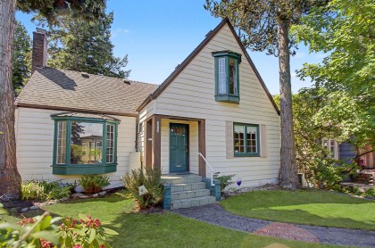 Photo 1 at 2812 W 33rd Avenue, MacKenzie Heights, Vancouver West
